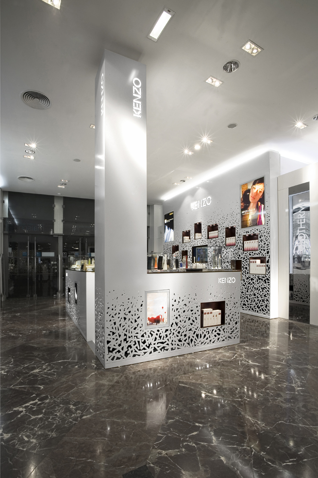 shops that sell kenzo